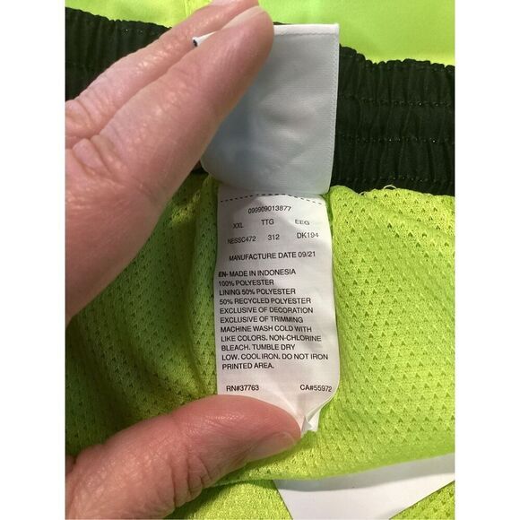 NWT‎ Men's Nike Swim Trunks- XXL Green 2XL - Picture 5 of 5